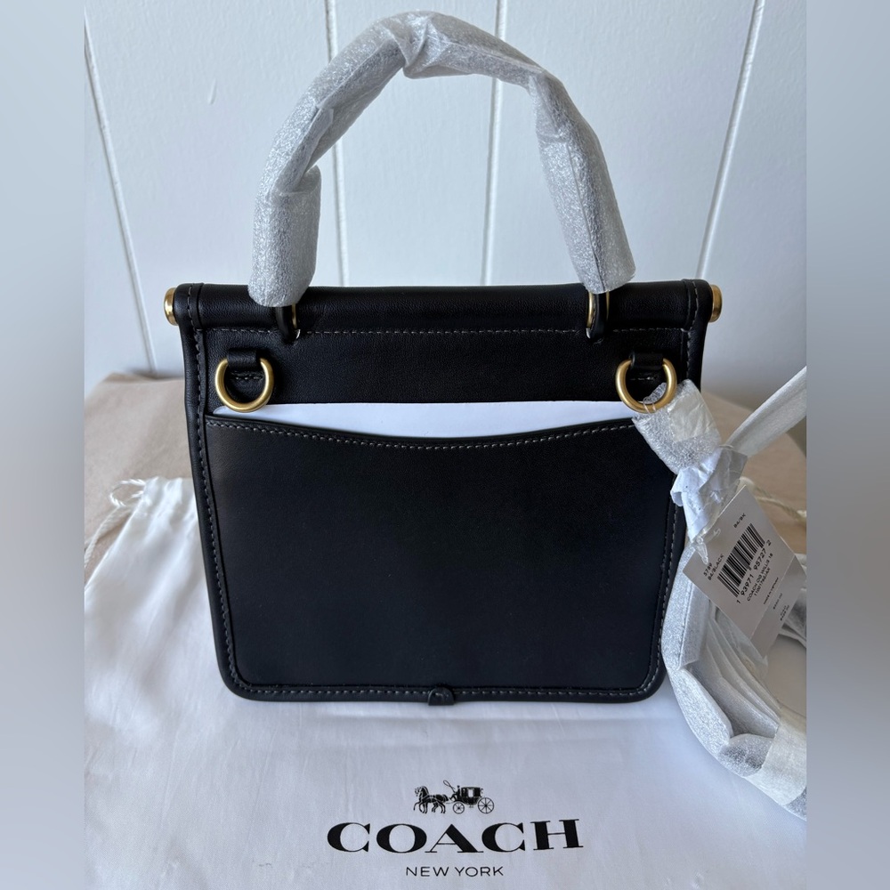 SOLD - Coach Willis 18 Top Handle - Picture 4 of 8